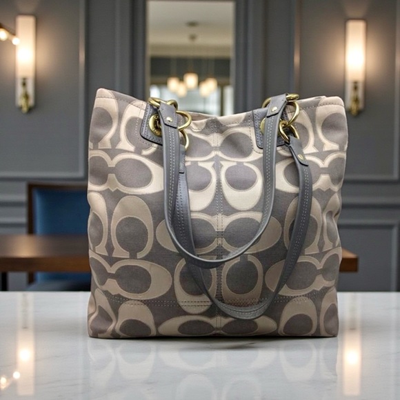 COACH Penelope Signature C Carryall Tote in Gray & Beige with Gold Accents - Picture 2 of 5